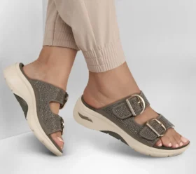 Martha Stewart: GO WALK Arch Fit 2.0 Sandal – Showstopper