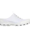 Relaxed Fit: Glide-Step Comfort