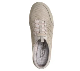 Relaxed Fit: Glide-Step Comfort