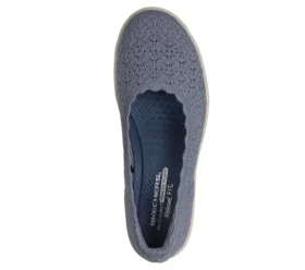 Relaxed Fit: Newport Wedge – Softly Stitched